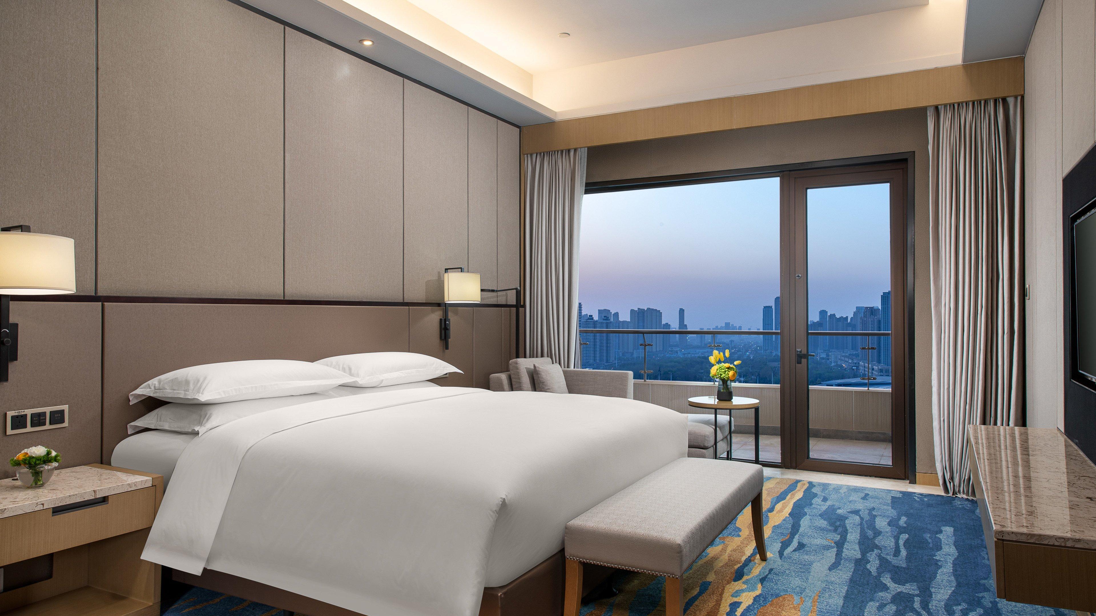 InterContinental Wuhan, an IHG Hotel Bagian luar foto