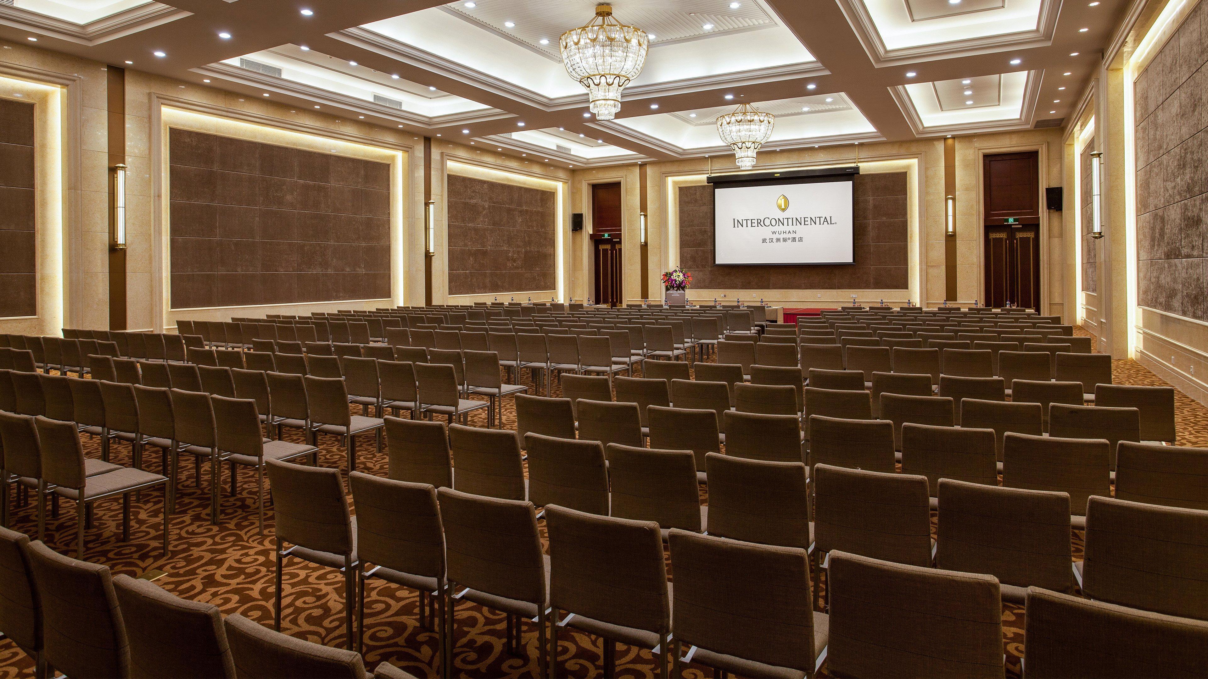InterContinental Wuhan, an IHG Hotel Bagian luar foto