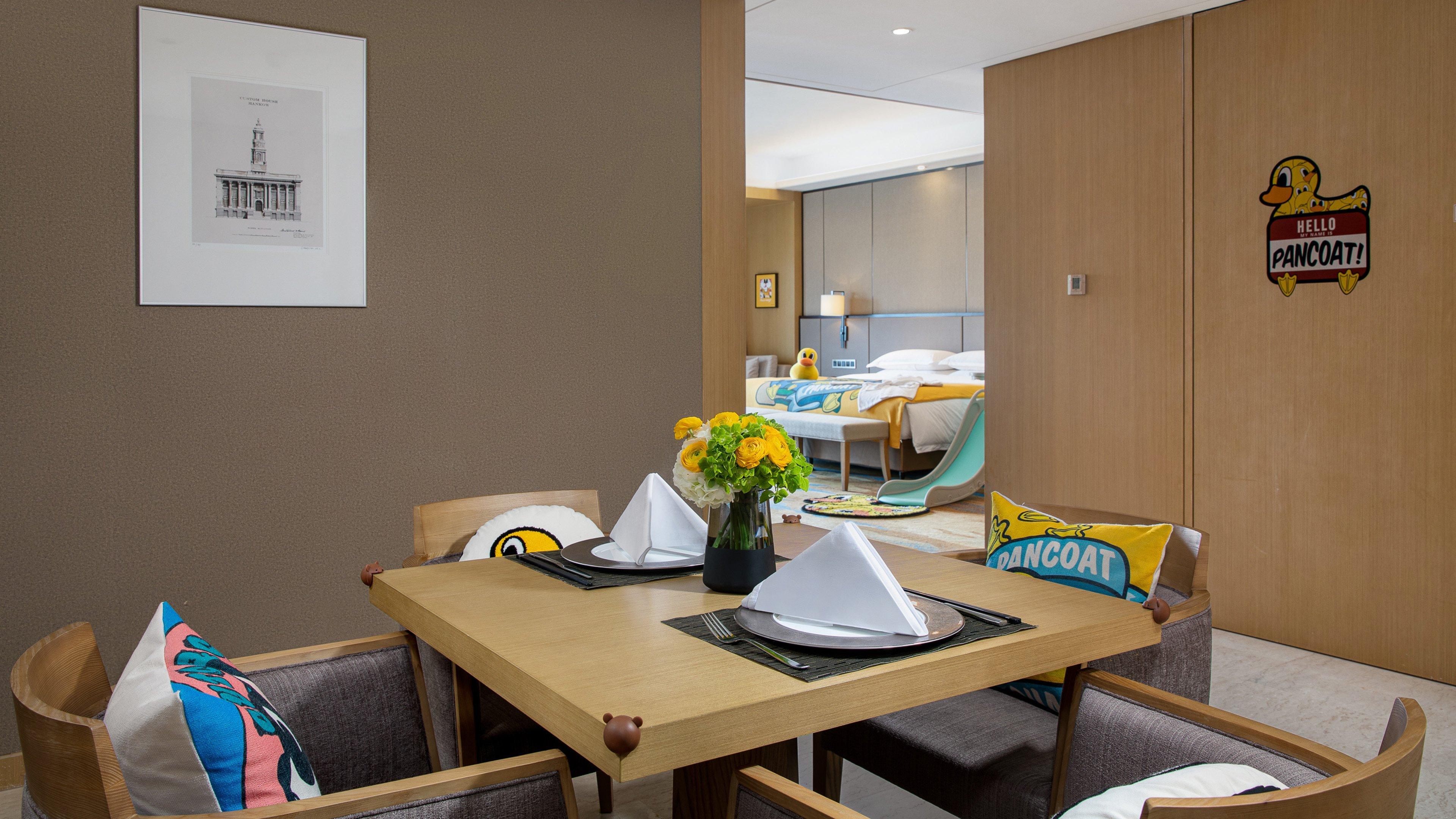 InterContinental Wuhan, an IHG Hotel Bagian luar foto