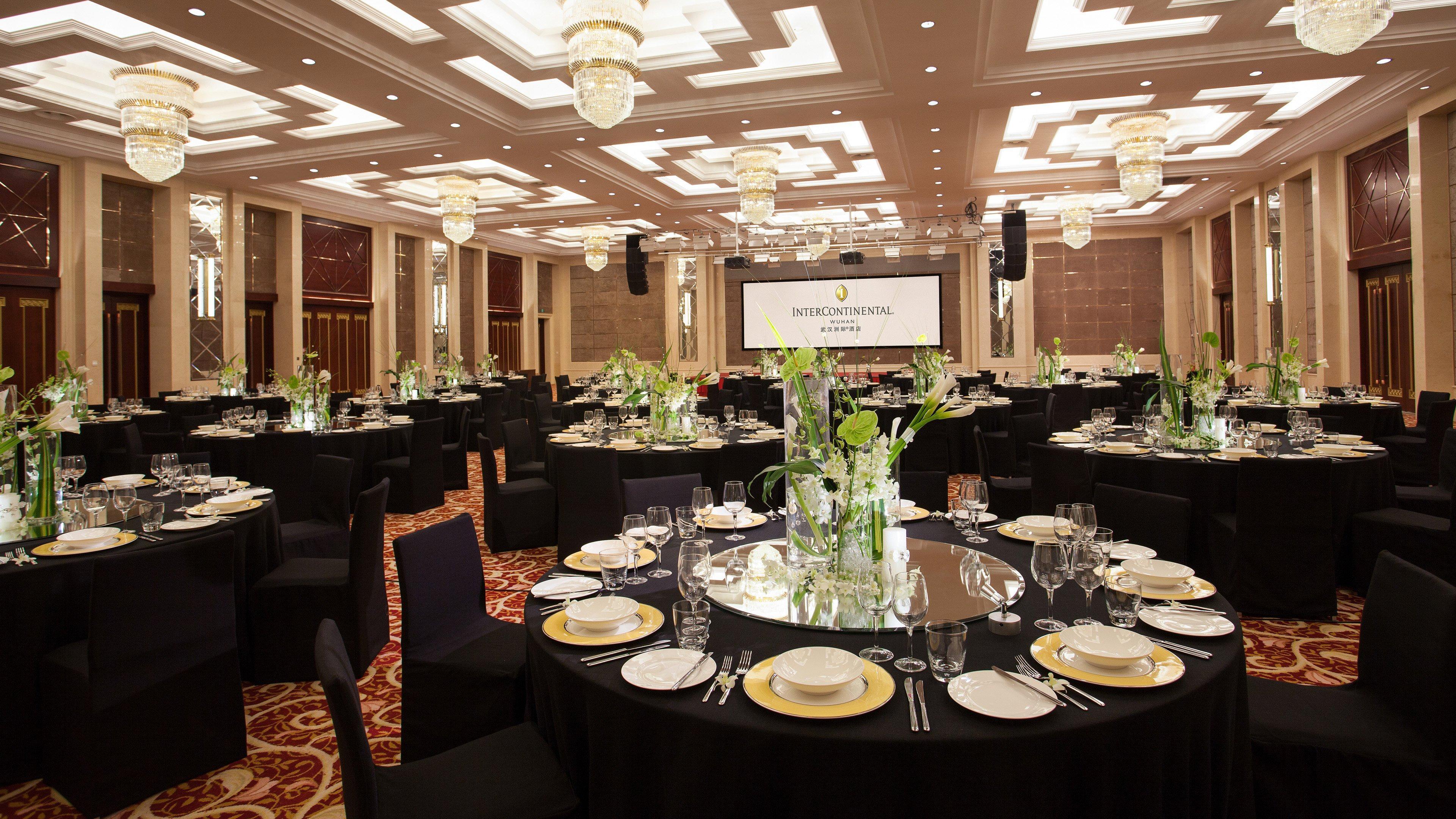 InterContinental Wuhan, an IHG Hotel Bagian luar foto