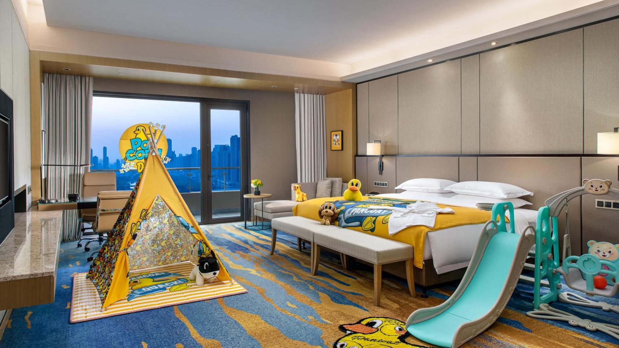InterContinental Wuhan, an IHG Hotel Bagian luar foto
