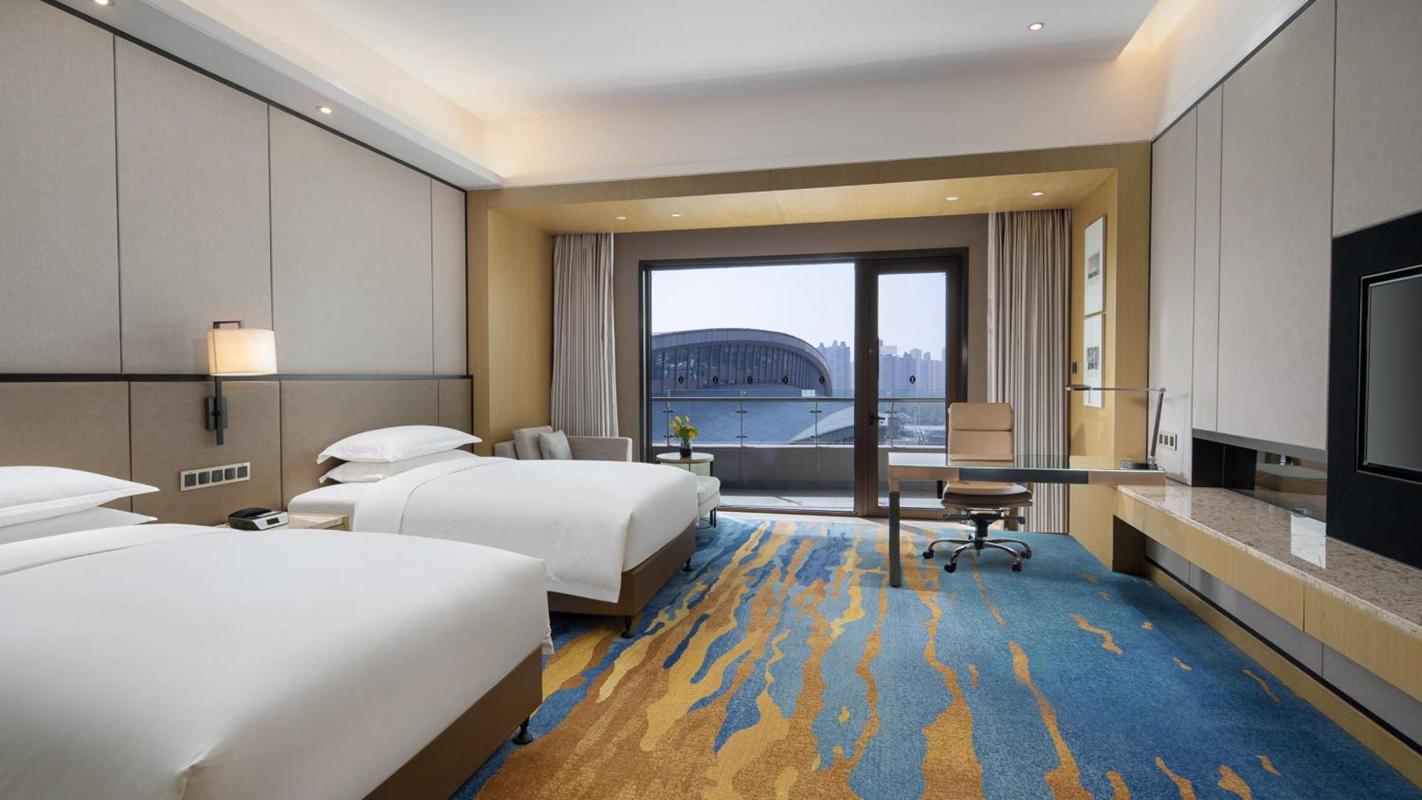 InterContinental Wuhan, an IHG Hotel Bagian luar foto